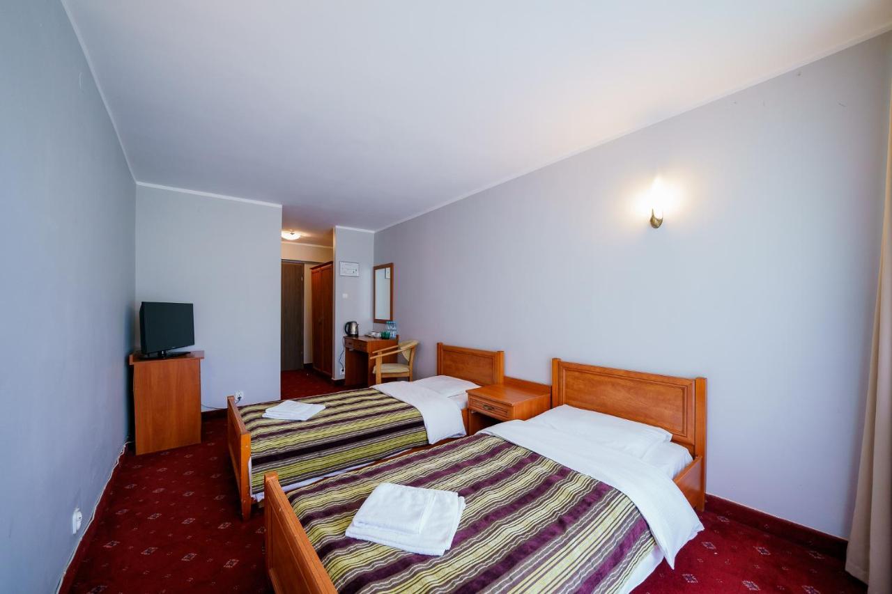 Promenada Zegrze Hotel Białobrzegi Exterior foto