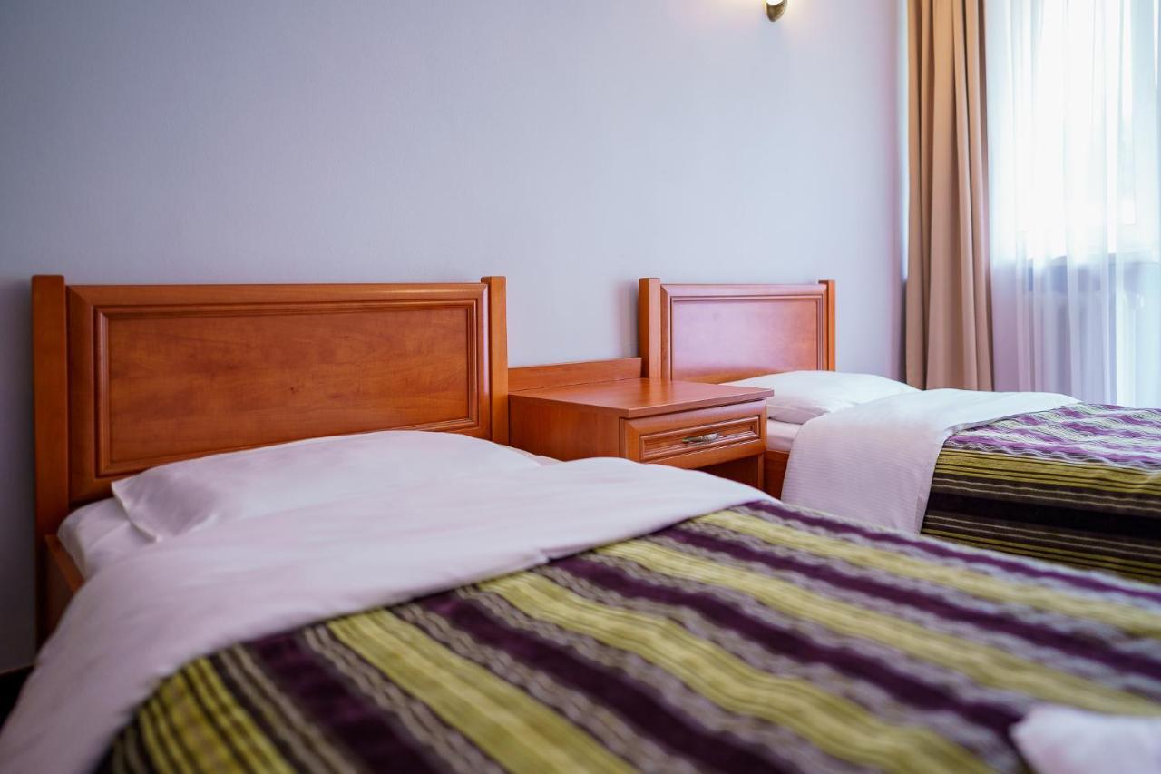 Promenada Zegrze Hotel Białobrzegi Exterior foto